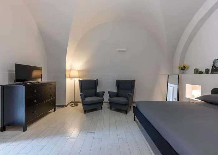 House Mandarino * Bari